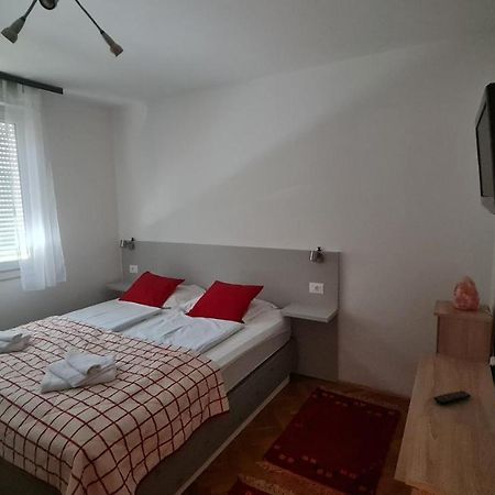 Sara Apartment Mostar Exterior photo