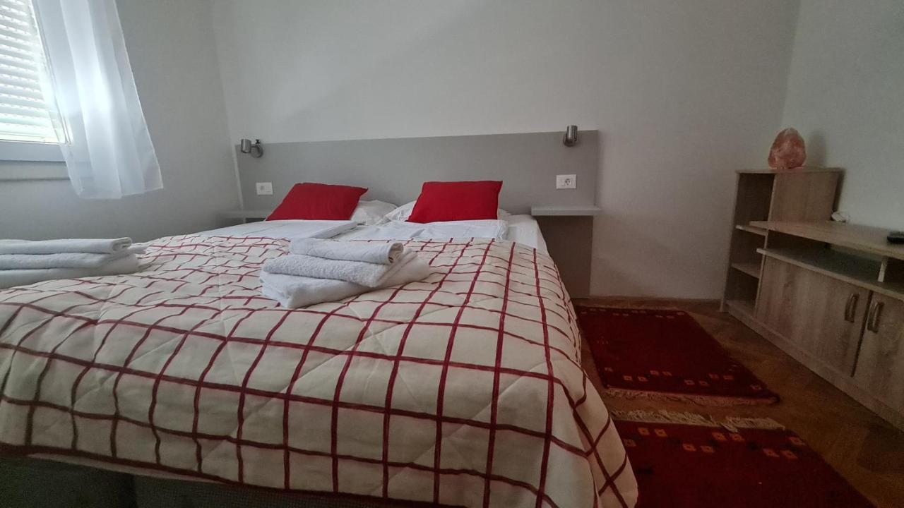 Sara Apartment Mostar Exterior photo